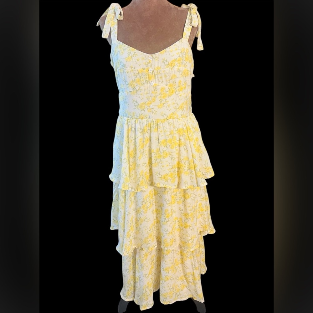 M NWT Altar'd State Pale Yellow Floral Tiered Midi Dress - Picture 4 of 13